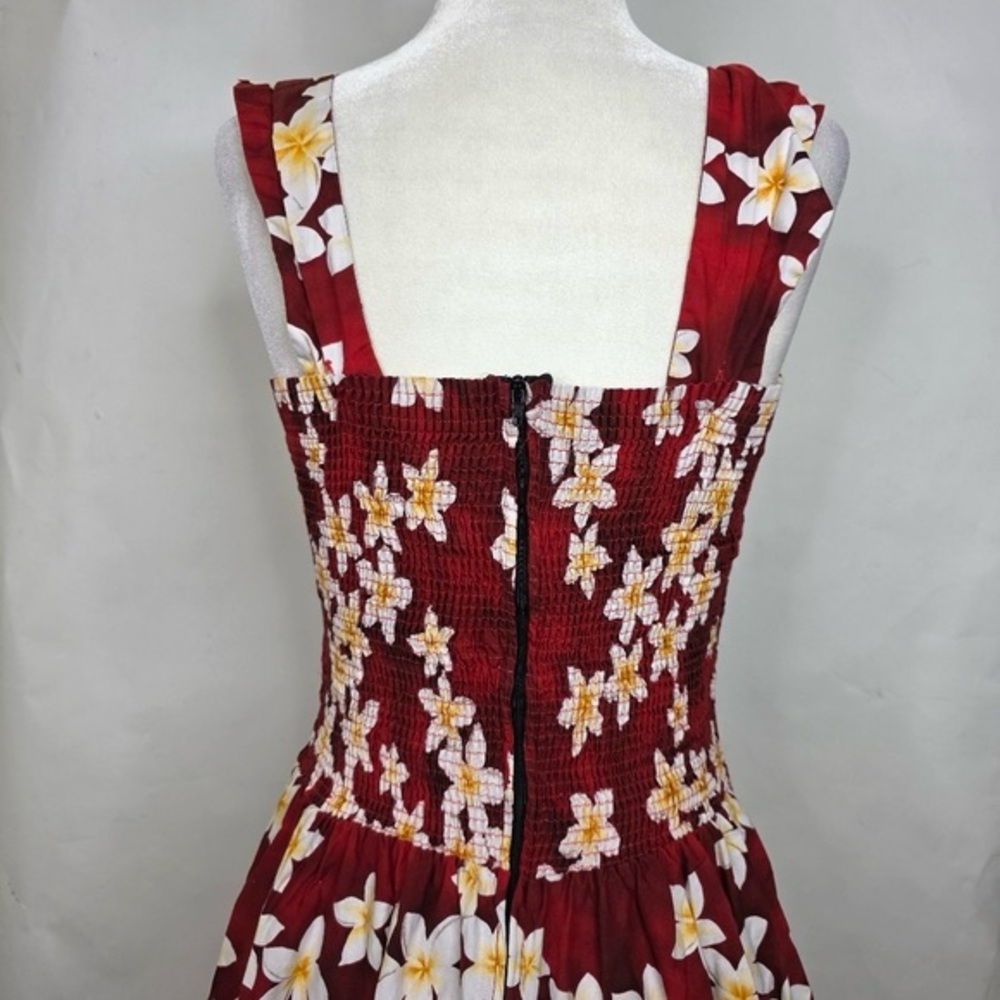 Vintage Made in Hawaii floral print A line with smocking midi dress